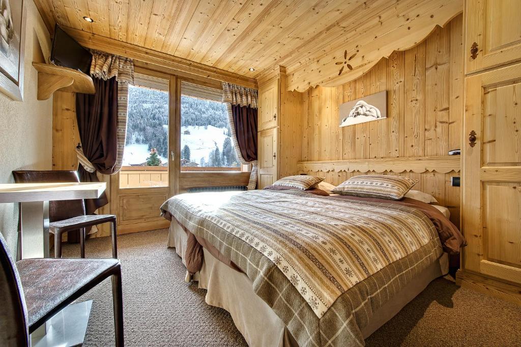 Hotel-Chalet Les Ecureuils Restaurant, Piscine, Garage Le Grand-Bornand Bilik gambar